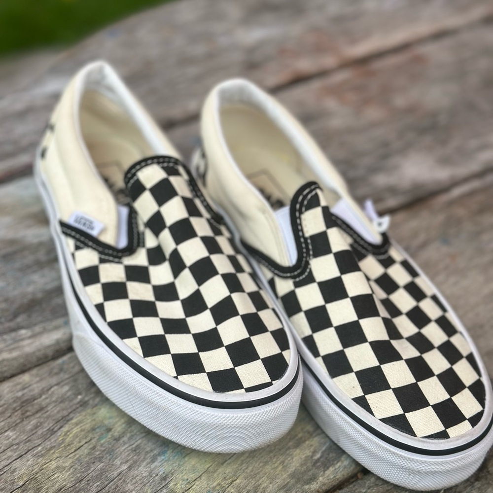 NEW- girls Vans